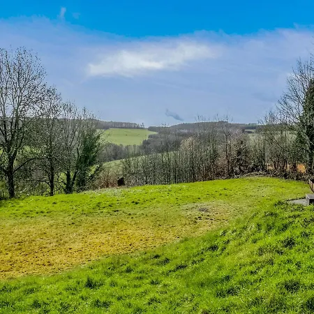 Rural In With Panoramic Views Holiday home